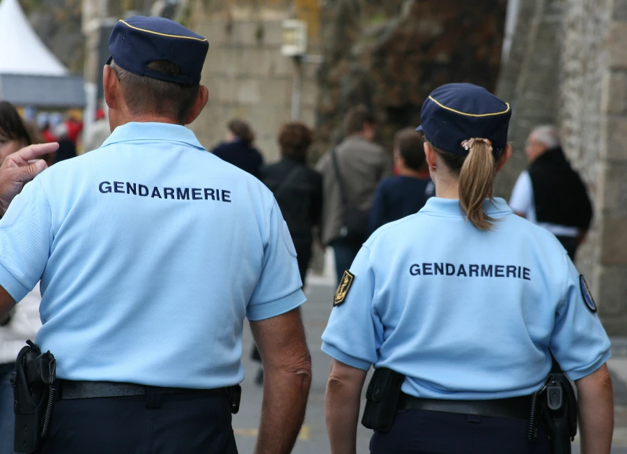 La gendarmerie recrute! Toutes les infos sur le concours pour devenir gendarme.