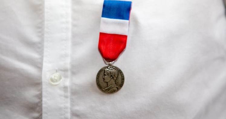 Médaille du travail : tout savoir sur cette distinction honorifique