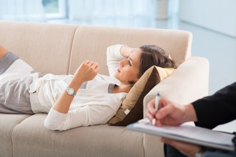 Consultation psychologue gratuite en 2025 : comment en bénéficier ?